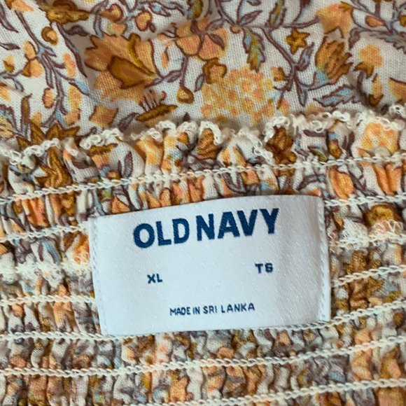 Old Navy Floral On/Off the Shoulder Short Sleeved Blouse - Picture 6 of 6